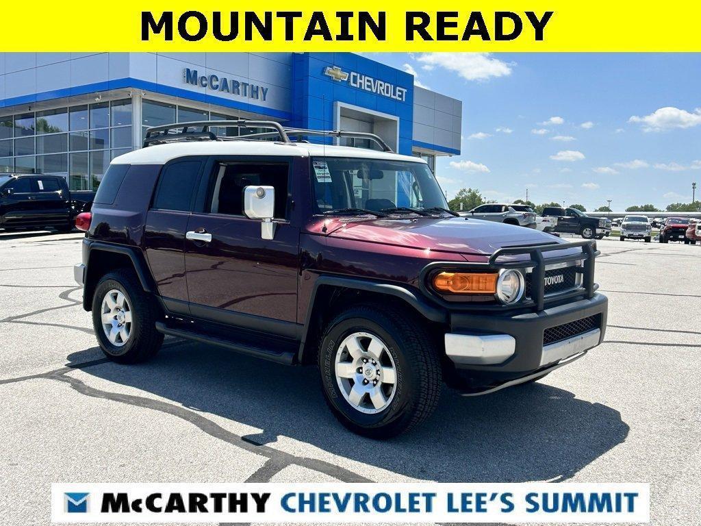 used 2007 Toyota FJ Cruiser car, priced at $13,000