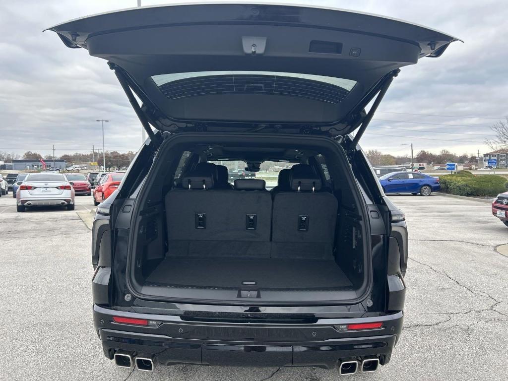 new 2025 Chevrolet Traverse car, priced at $58,845