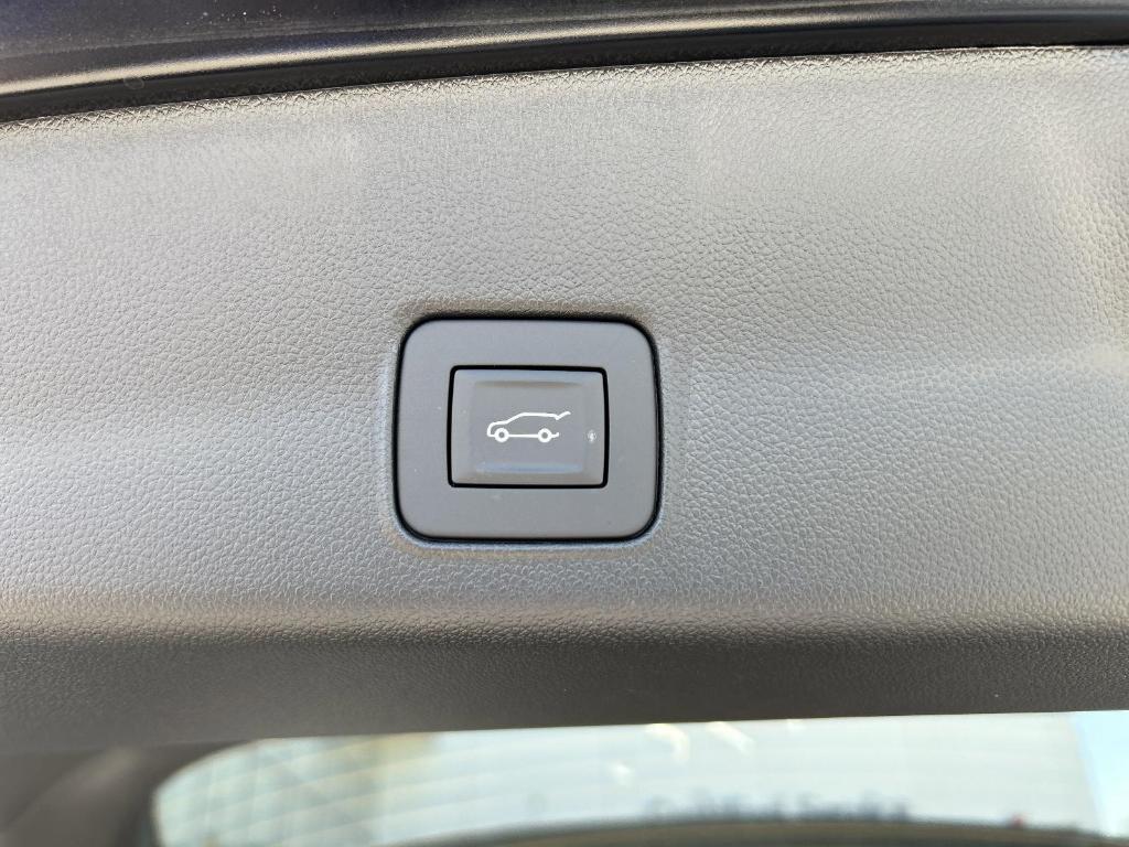 new 2025 Chevrolet TrailBlazer car, priced at $28,335
