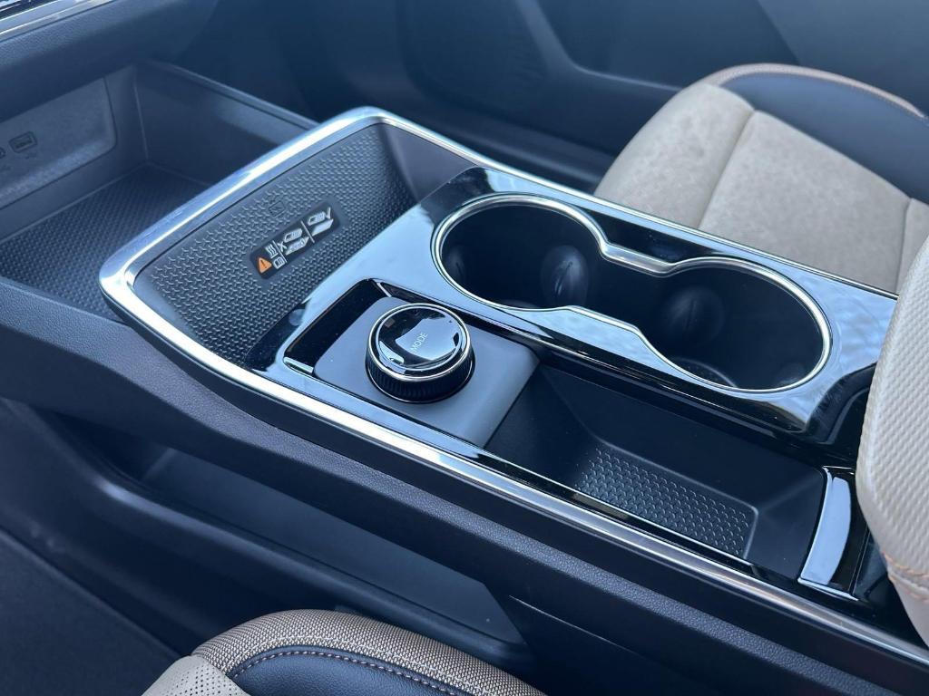 new 2025 Chevrolet Equinox car, priced at $36,630