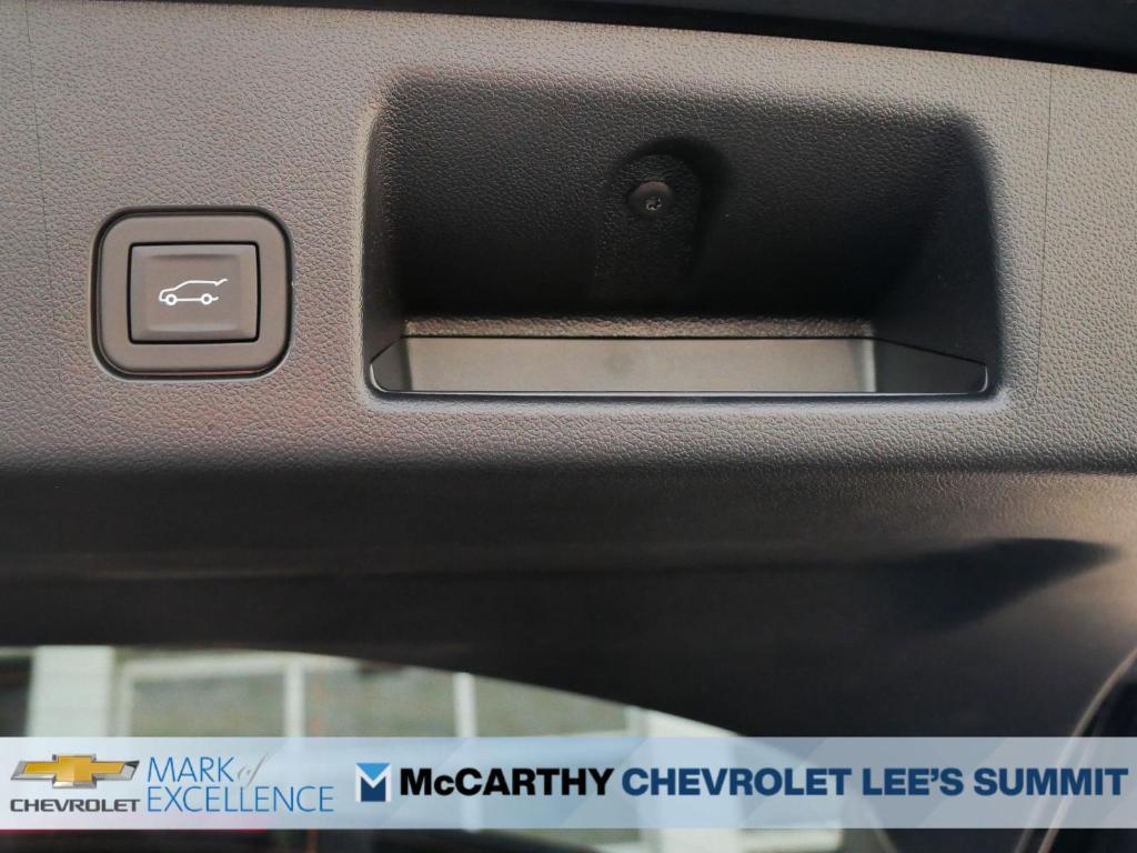 new 2025 Chevrolet Equinox EV car, priced at $33,840