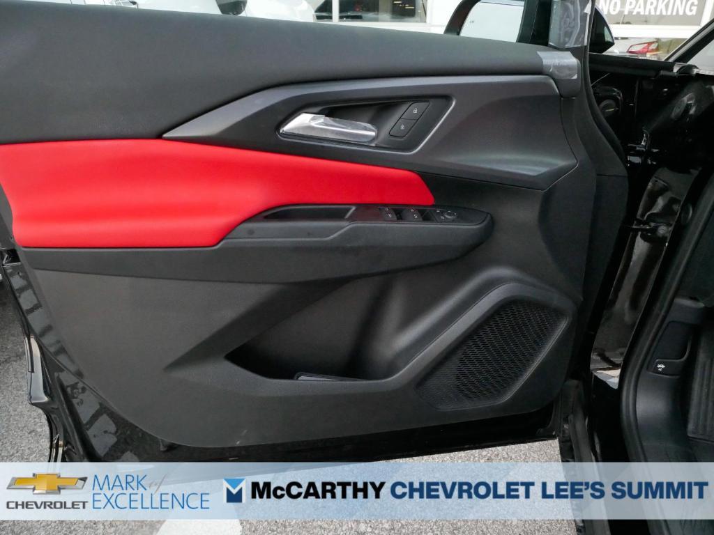 new 2025 Chevrolet Equinox EV car, priced at $33,840
