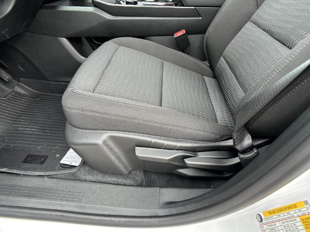 new 2026 Chevrolet Equinox car, priced at $31,245