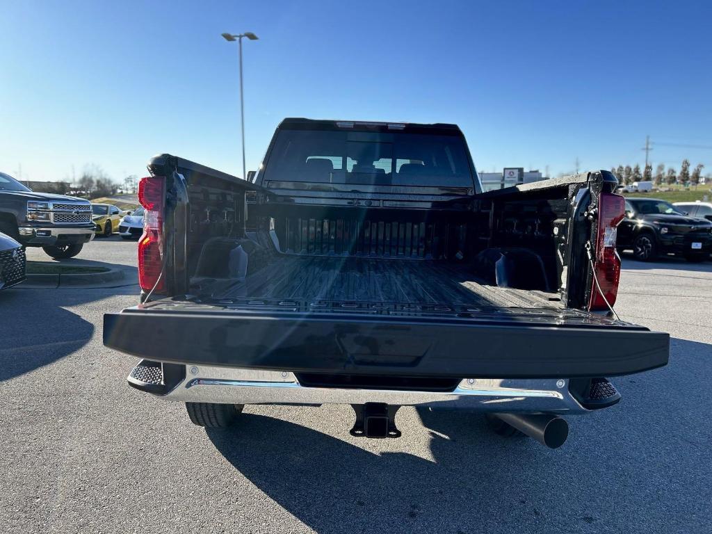 new 2025 Chevrolet Silverado 2500 car, priced at $67,177