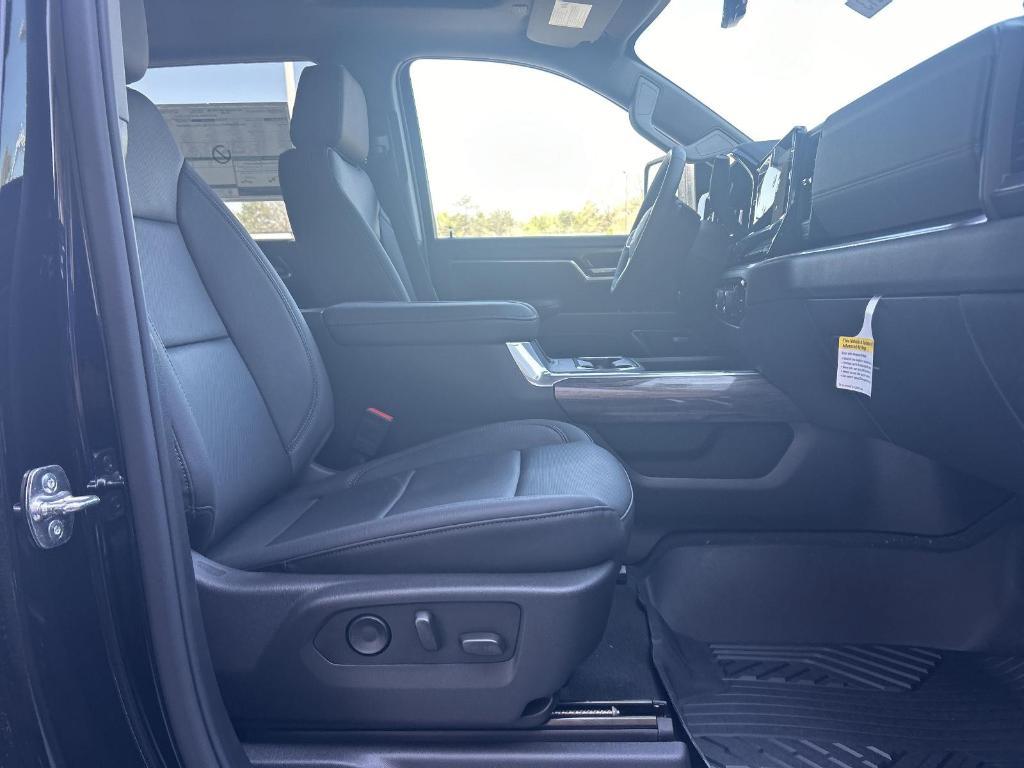 new 2025 Chevrolet Silverado 2500 car, priced at $82,610