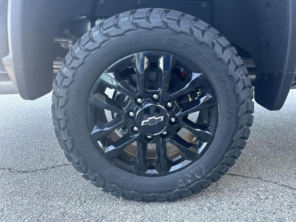 new 2025 Chevrolet Silverado 2500 car, priced at $82,610