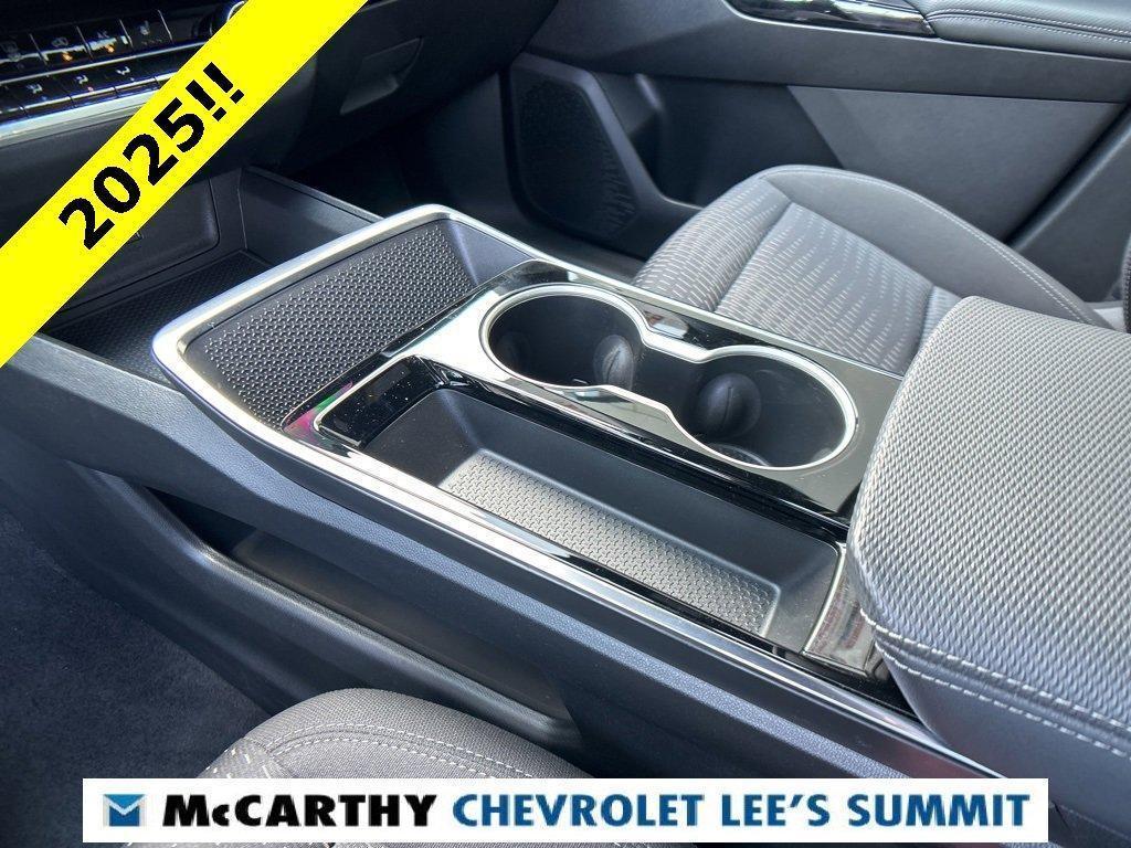 used 2025 Chevrolet Equinox car, priced at $30,300