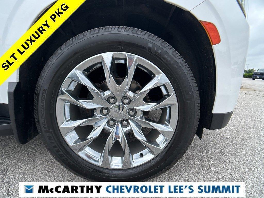 used 2022 GMC Yukon XL car, priced at $43,500