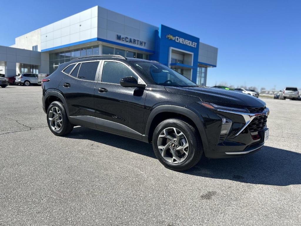 new 2025 Chevrolet Trax car, priced at $24,885
