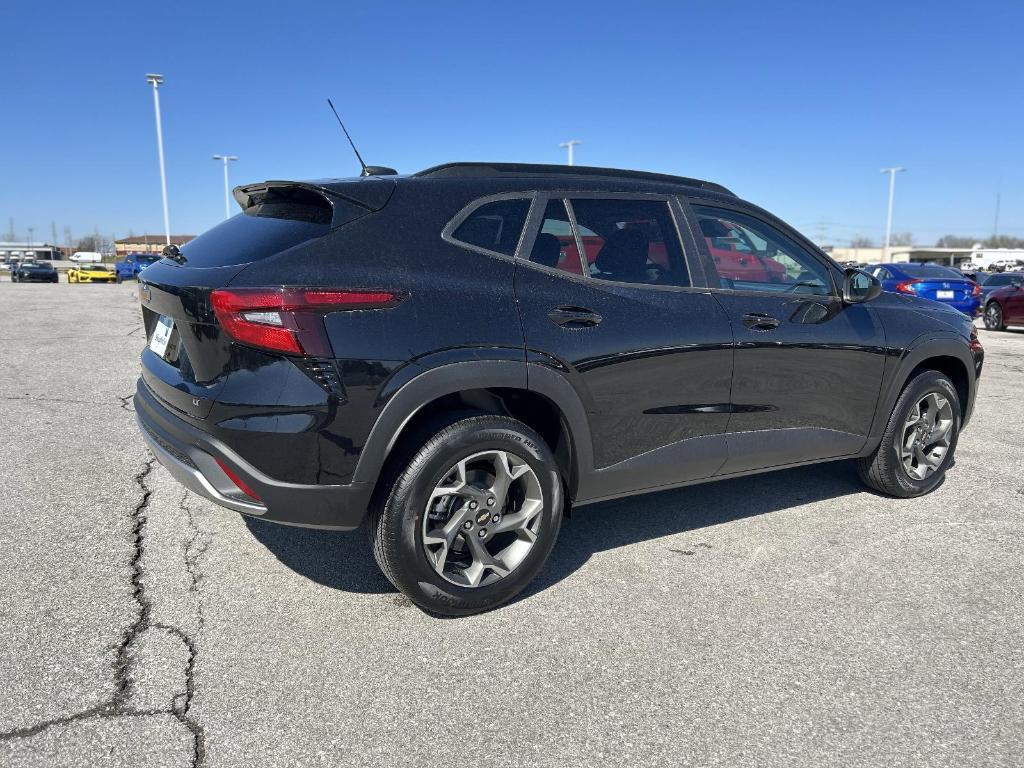 new 2025 Chevrolet Trax car, priced at $24,885