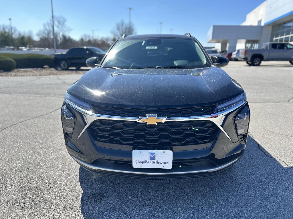 new 2025 Chevrolet Trax car, priced at $24,885