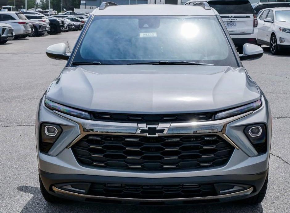 new 2025 Chevrolet TrailBlazer car, priced at $29,232