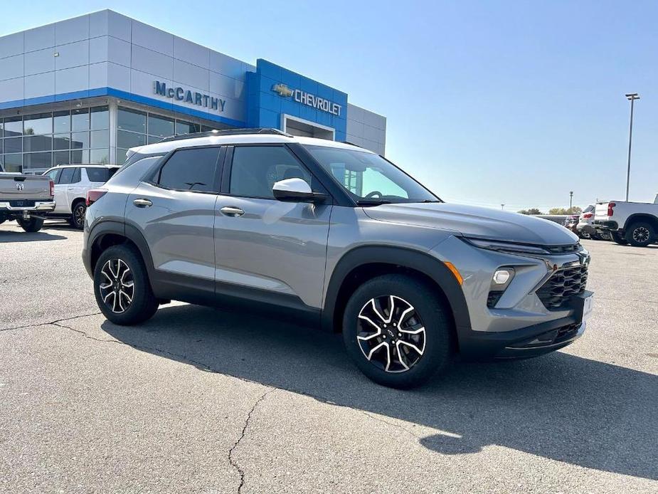 new 2025 Chevrolet TrailBlazer car, priced at $29,232