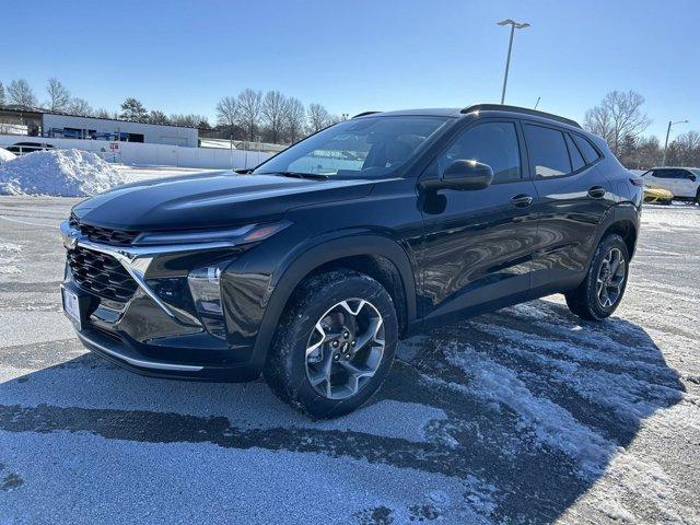 new 2025 Chevrolet Trax car, priced at $24,190