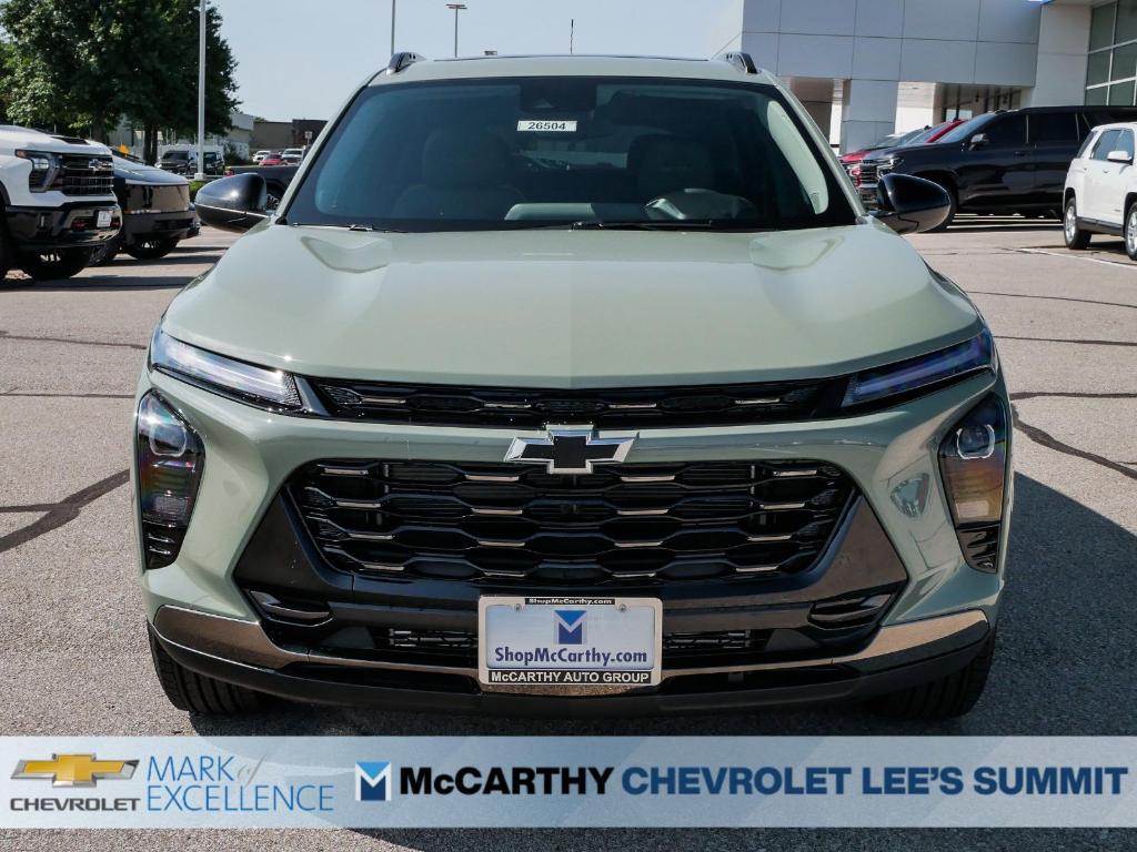 new 2025 Chevrolet Trax car