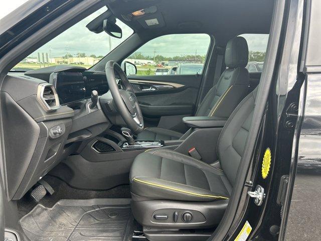 new 2025 Chevrolet TrailBlazer car, priced at $28,835