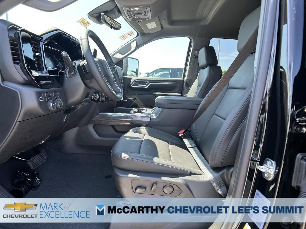 new 2025 Chevrolet Silverado 2500 car, priced at $73,030
