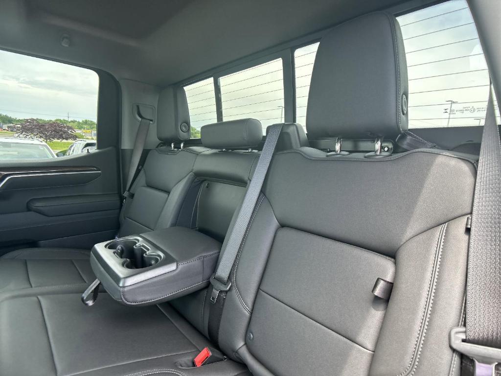 new 2025 Chevrolet Silverado 1500 car