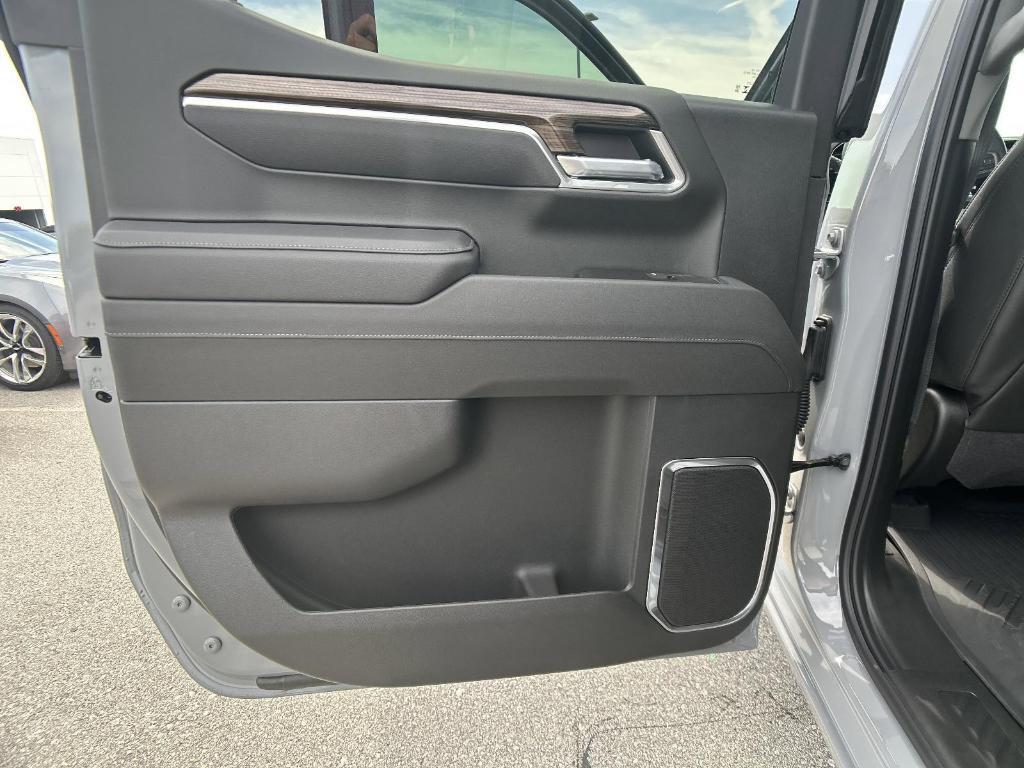 new 2025 Chevrolet Silverado 1500 car