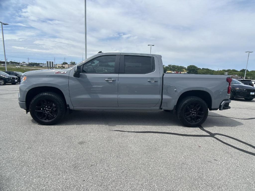 new 2025 Chevrolet Silverado 1500 car