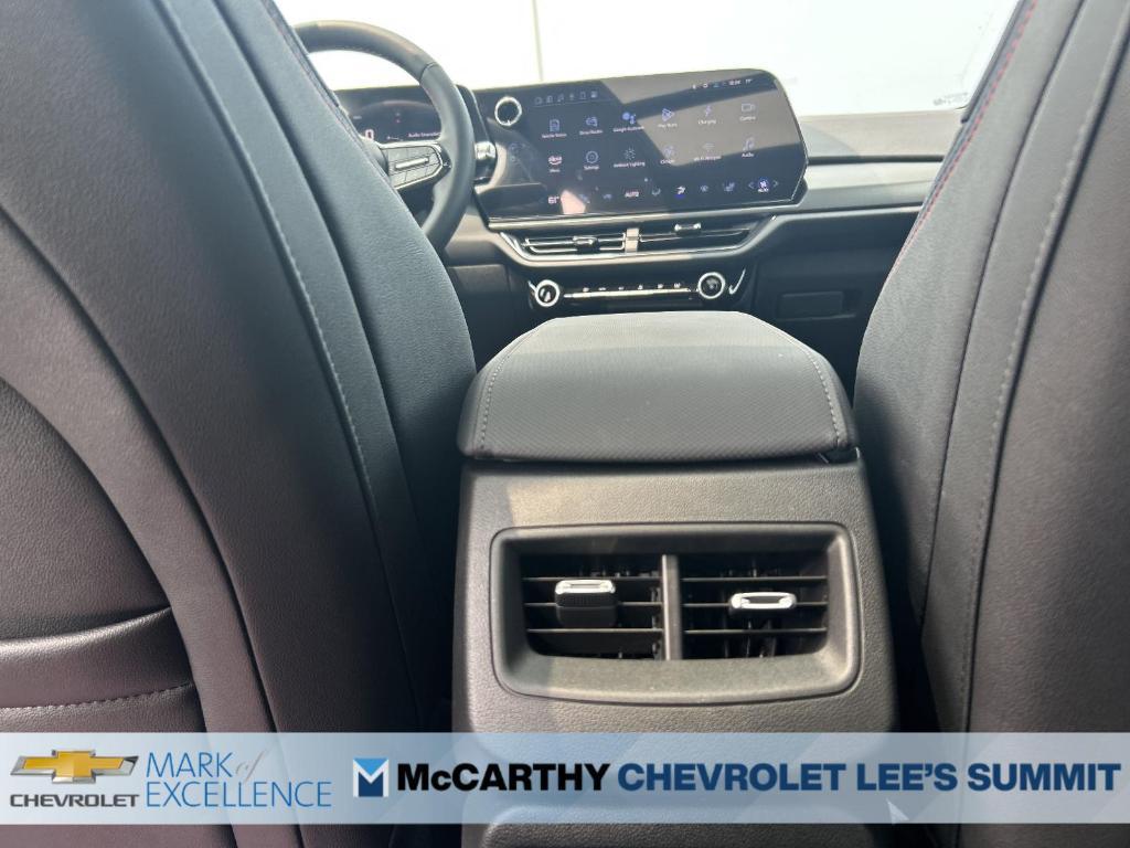 new 2025 Chevrolet Equinox EV car, priced at $33,840