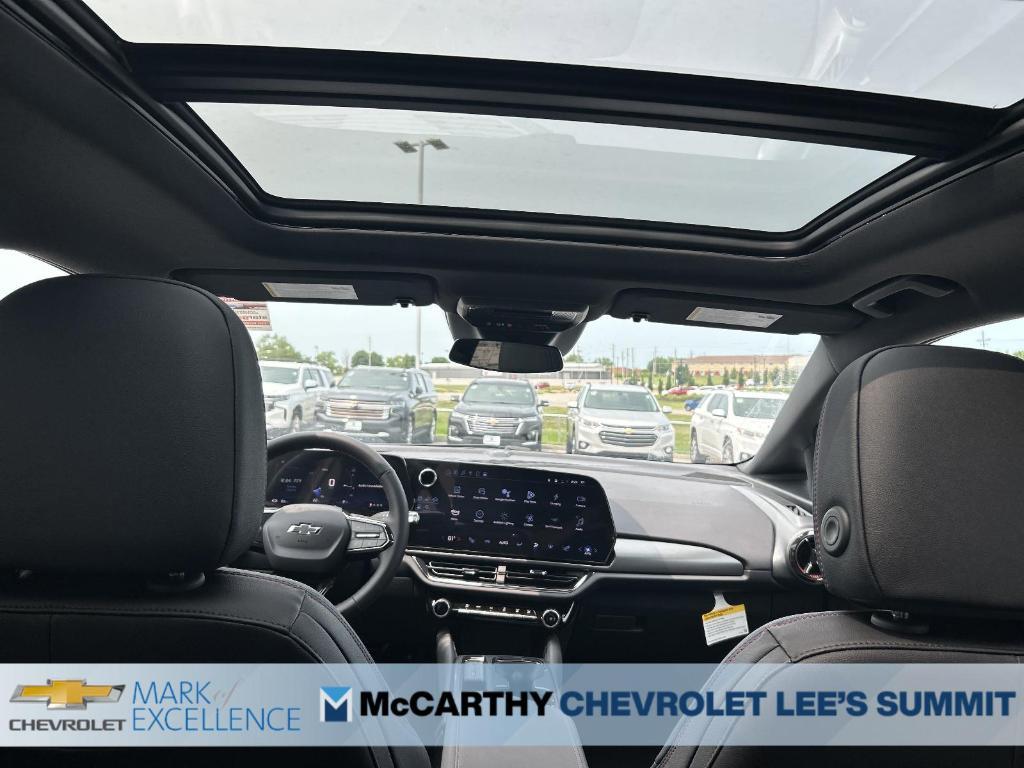 new 2025 Chevrolet Equinox EV car, priced at $33,840