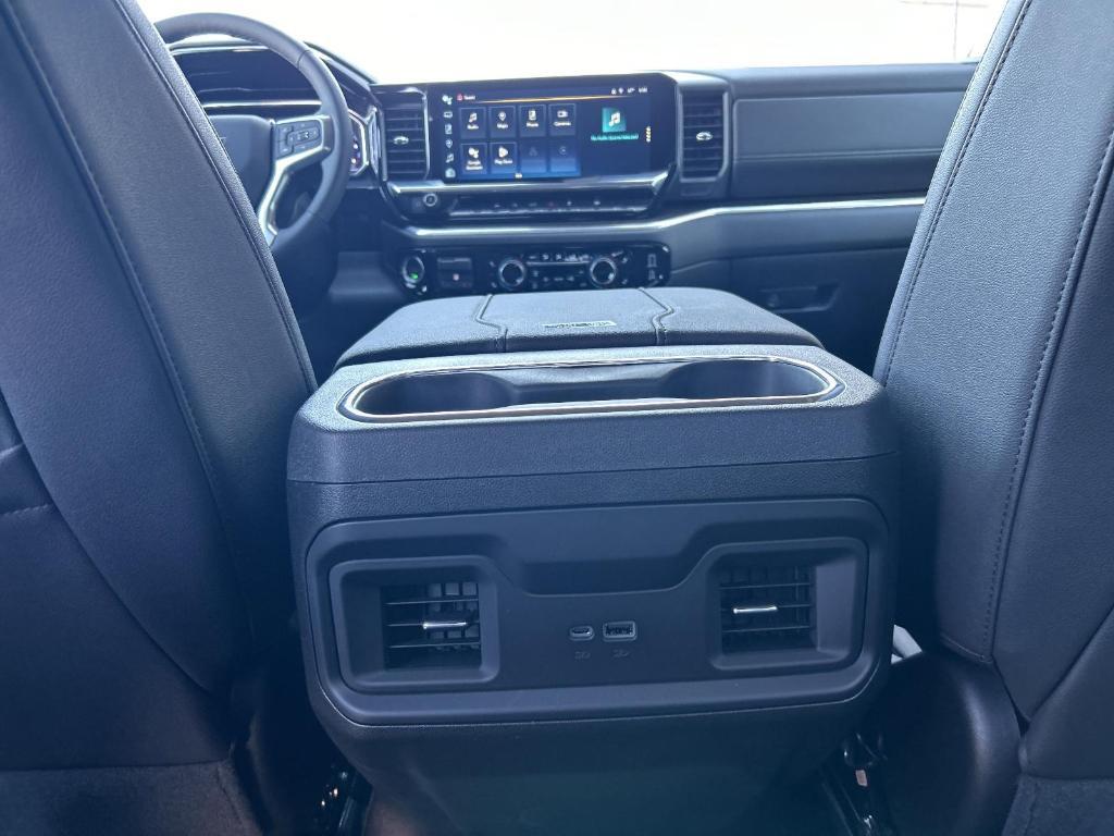 new 2025 Chevrolet Silverado 1500 car