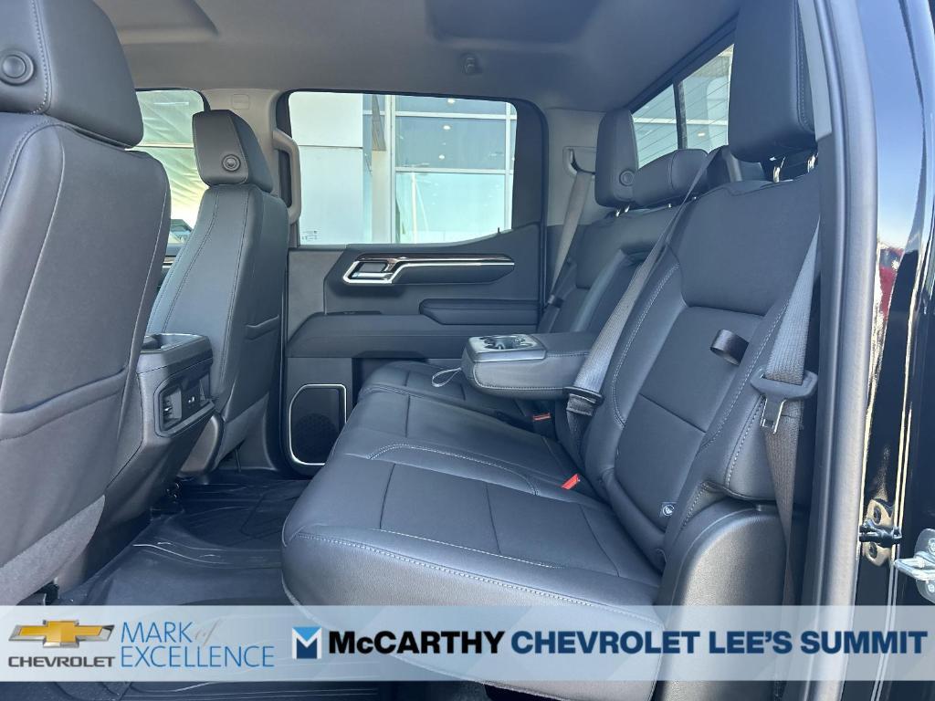 new 2025 Chevrolet Silverado 1500 car