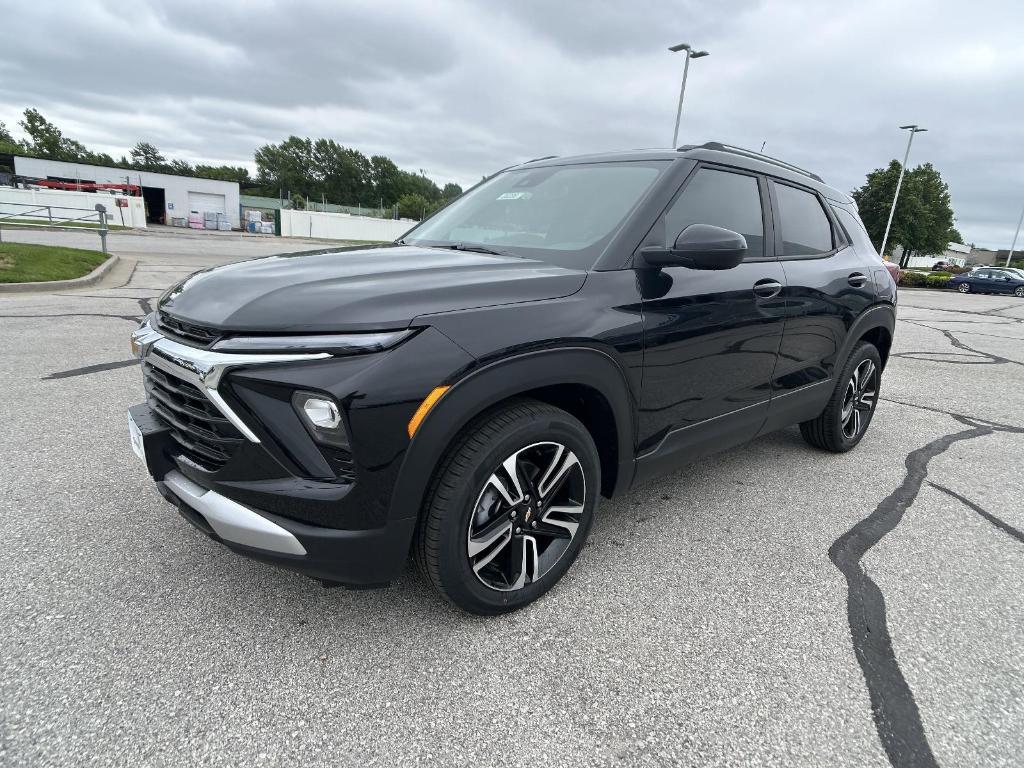 new 2025 Chevrolet TrailBlazer car, priced at $29,965