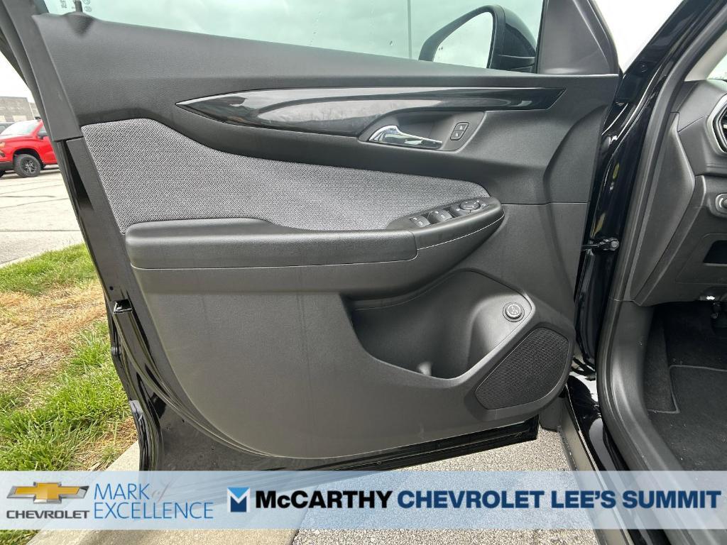 new 2025 Chevrolet TrailBlazer car, priced at $29,965