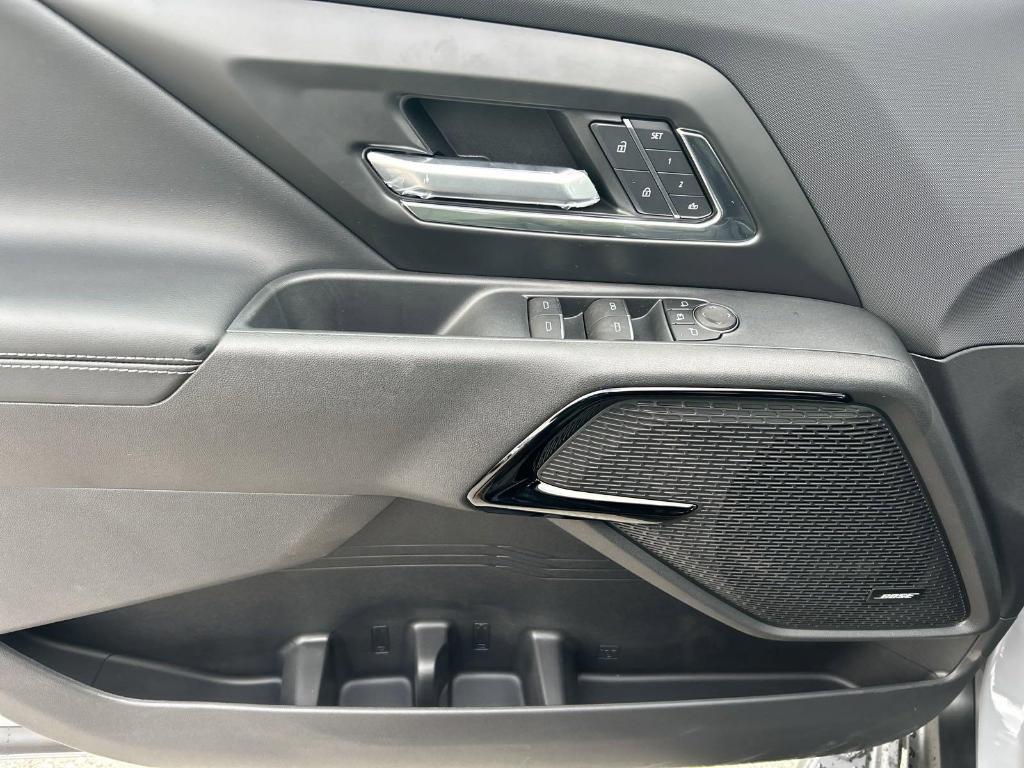 new 2025 Chevrolet Silverado EV car