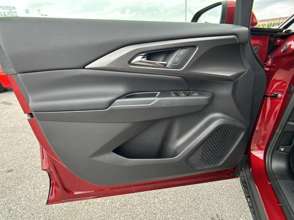 new 2025 Chevrolet Equinox EV car, priced at $25,635