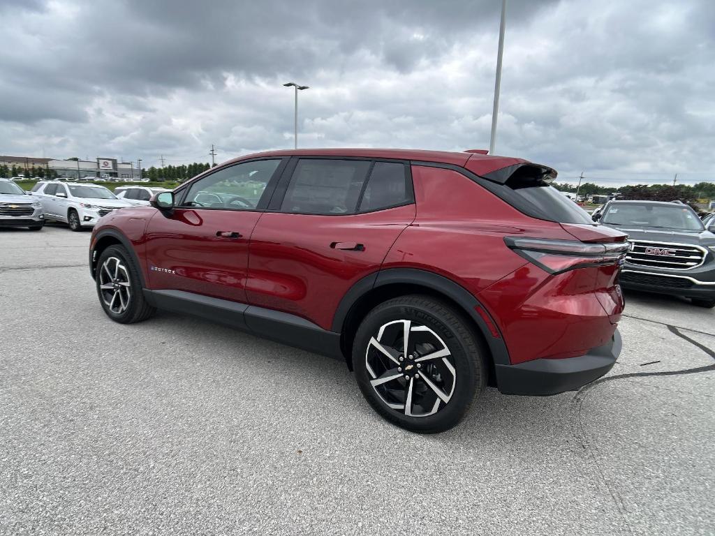 new 2025 Chevrolet Equinox EV car, priced at $25,635