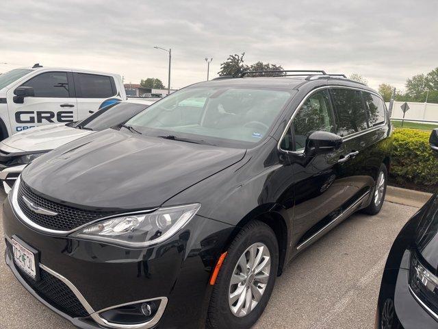 used 2019 Chrysler Pacifica car, priced at $17,000