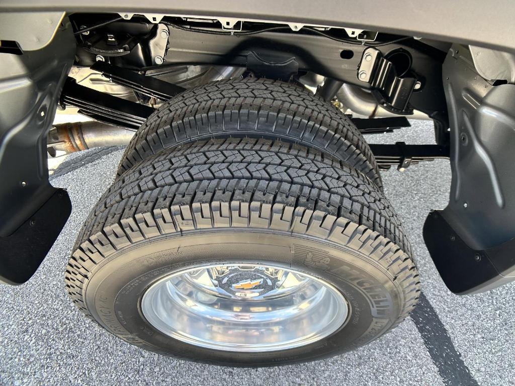 new 2025 Chevrolet Silverado 3500 car