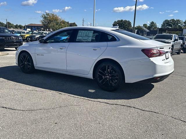 new 2025 Chevrolet Malibu car, priced at $28,432