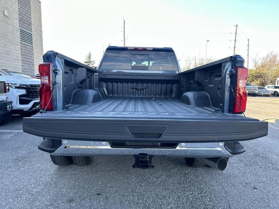 new 2025 Chevrolet Silverado 3500 car, priced at $81,384