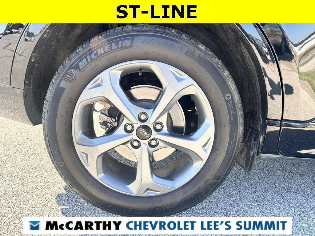 used 2023 Ford Escape car, priced at $20,000