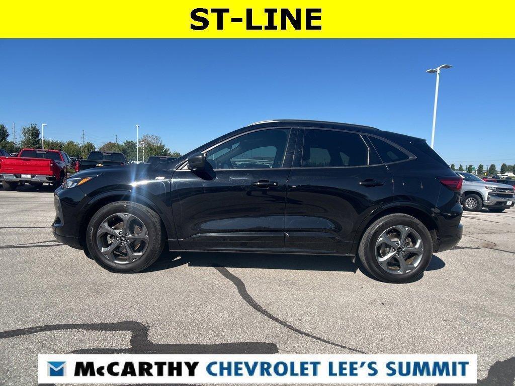 used 2023 Ford Escape car, priced at $20,000