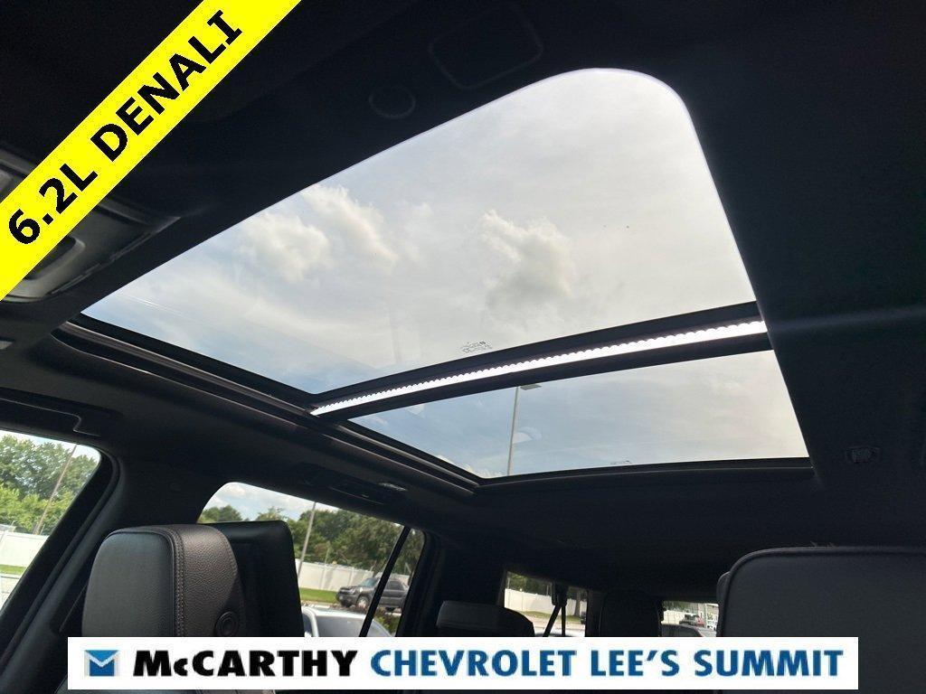 used 2022 GMC Yukon XL car, priced at $51,000
