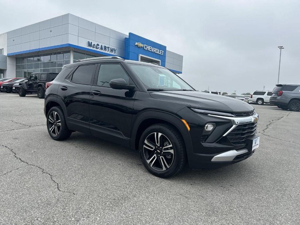 new 2025 Chevrolet TrailBlazer car, priced at $28,860