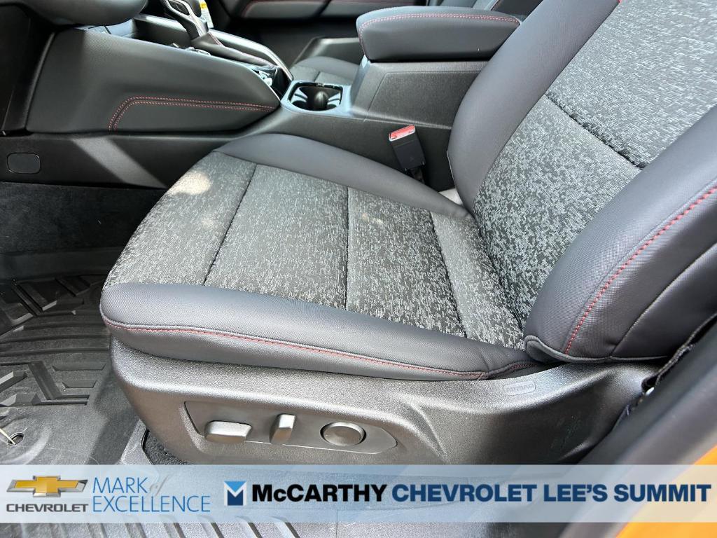 new 2025 Chevrolet Colorado car, priced at $45,665
