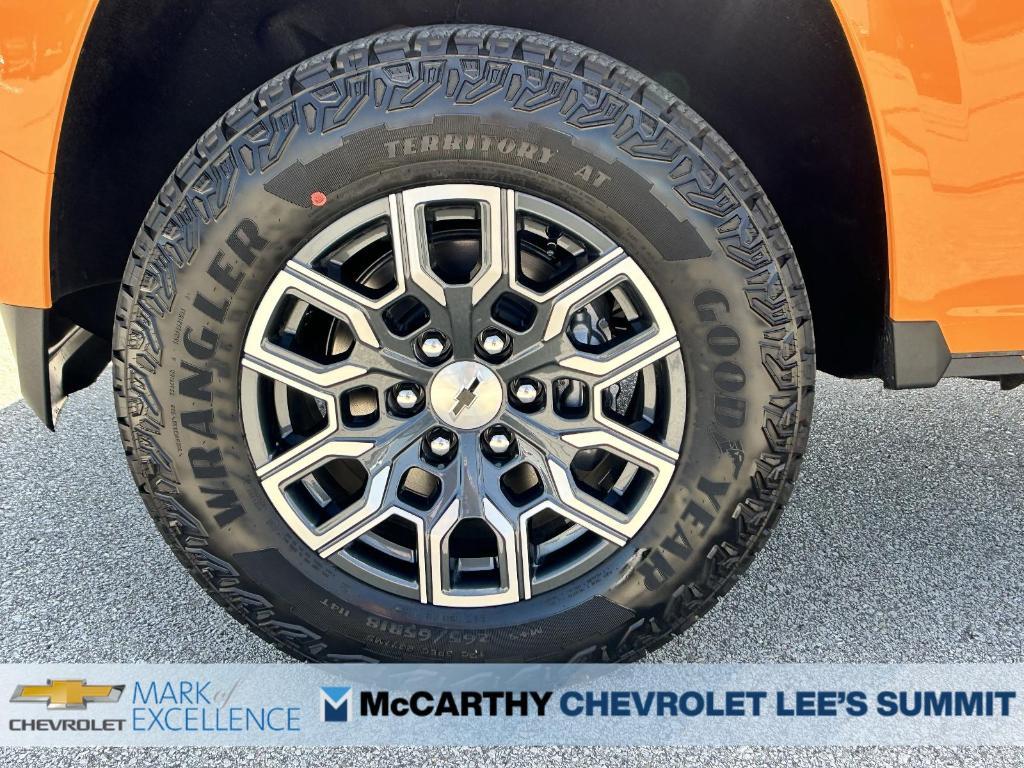 new 2025 Chevrolet Colorado car, priced at $45,665