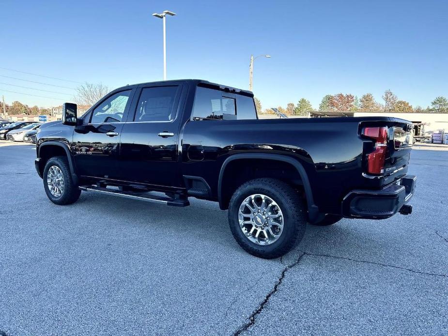 new 2025 Chevrolet Silverado 2500 car, priced at $69,917