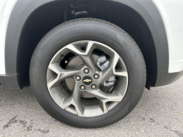 new 2025 Chevrolet Trax car, priced at $25,385
