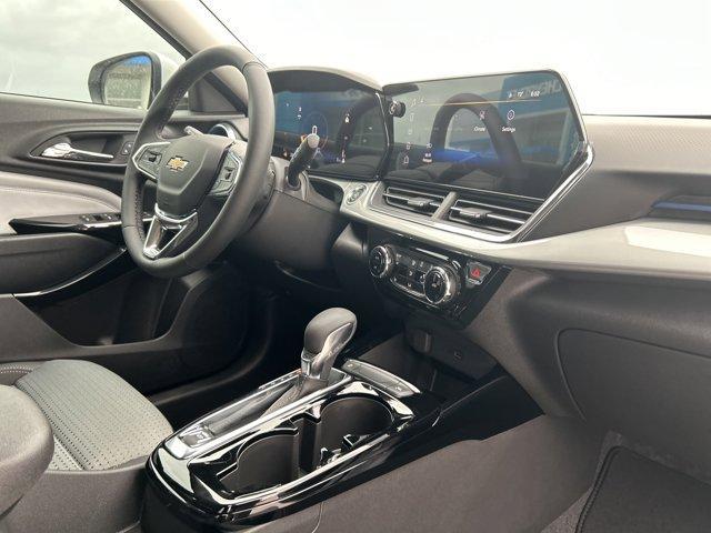 new 2025 Chevrolet Trax car, priced at $24,885