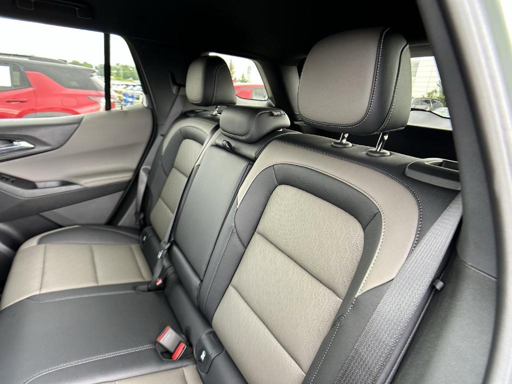 new 2026 Chevrolet Equinox car, priced at $36,335