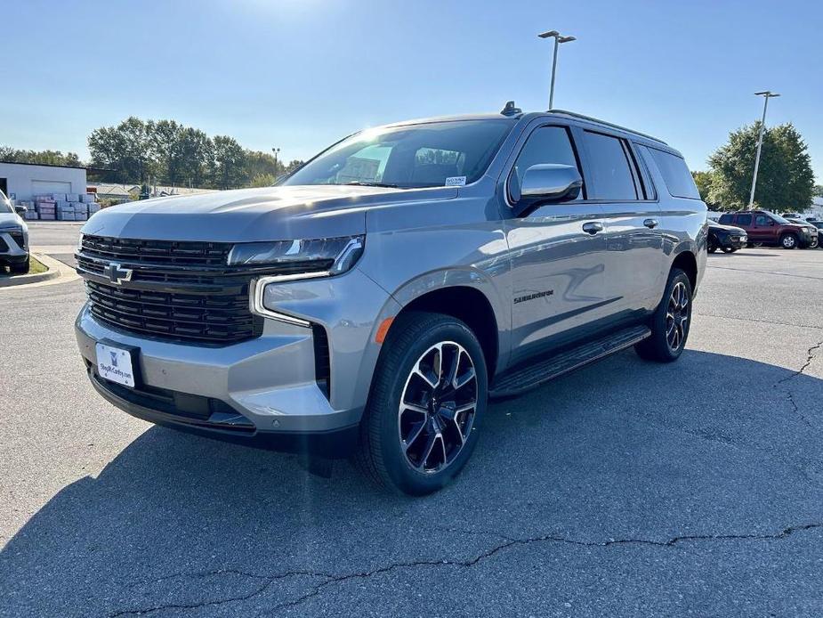 new 2024 Chevrolet Suburban car, priced at $75,305