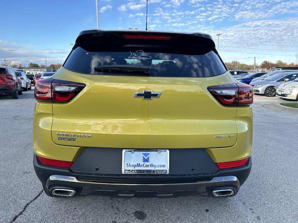 new 2025 Chevrolet TrailBlazer car, priced at $27,980