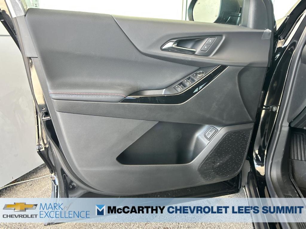 new 2026 Chevrolet Equinox car, priced at $34,660